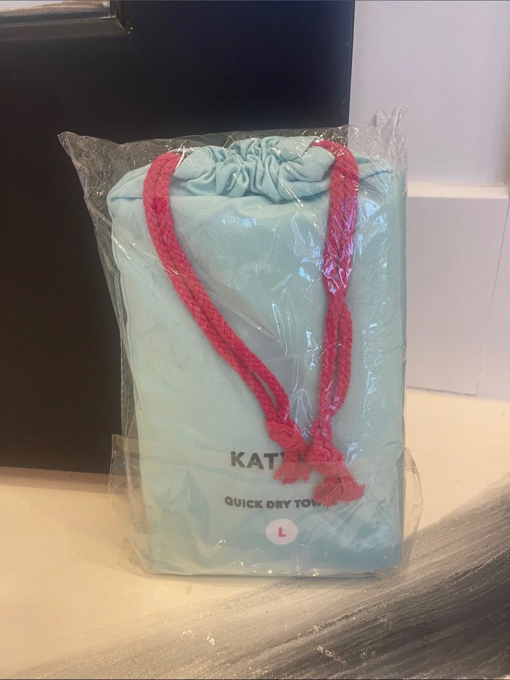 NIB “Hola Beaches” Quick Dry Towel